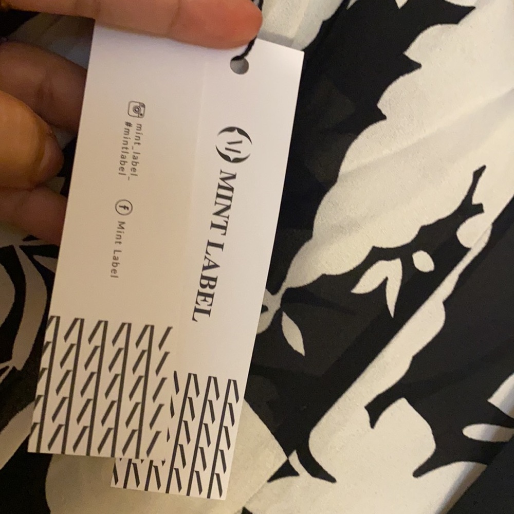 New Mint Label Rita blouse, made in Poland. - Picture 6 of 7
